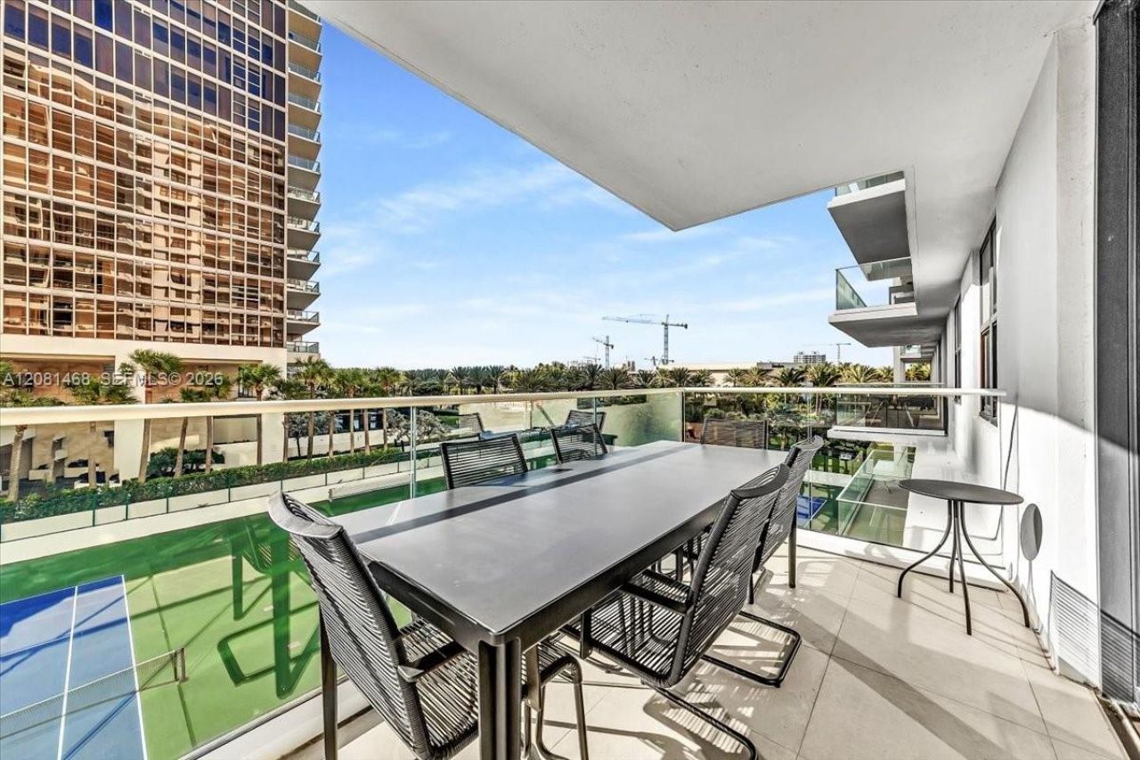 9801 Collins Ave , Unit 5U, Bal Harbour, FL 33154 Photo