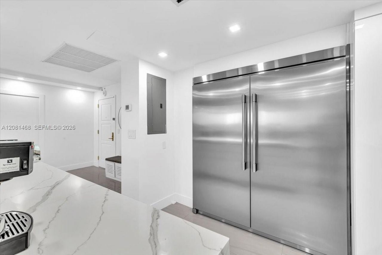 9801 Collins Ave , Unit 5U, Bal Harbour, FL 33154 Photo