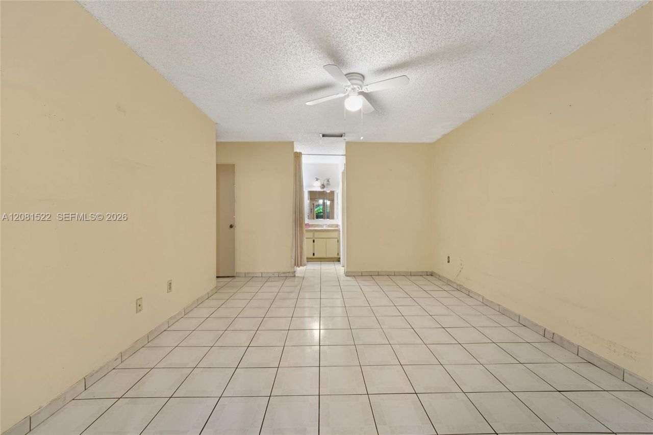 12611 SW 9th Ter, Unit B, Miami, FL 33184 Photo