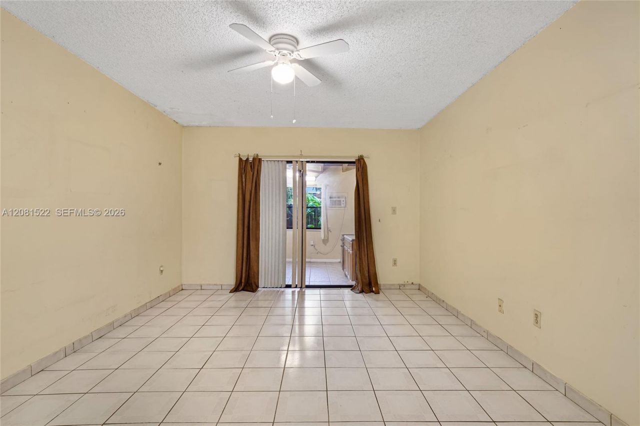 12611 SW 9th Ter, Unit B, Miami, FL 33184 Photo