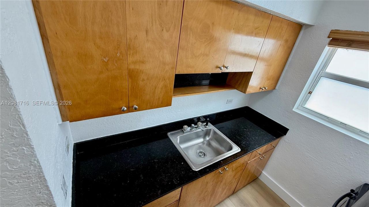 7334 Harding Ave, Unit 3, Miami Beach, FL 33141 Photo