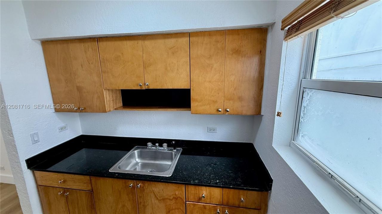 7334 Harding Ave, Unit 3, Miami Beach, FL 33141 Photo
