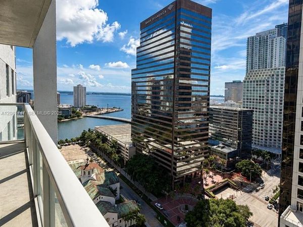 500 Brickell Ave, Unit 2504, Miami, FL 33131