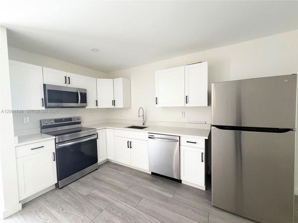 208 Meridian Ave, Unit 6, Miami Beach, FL 33139