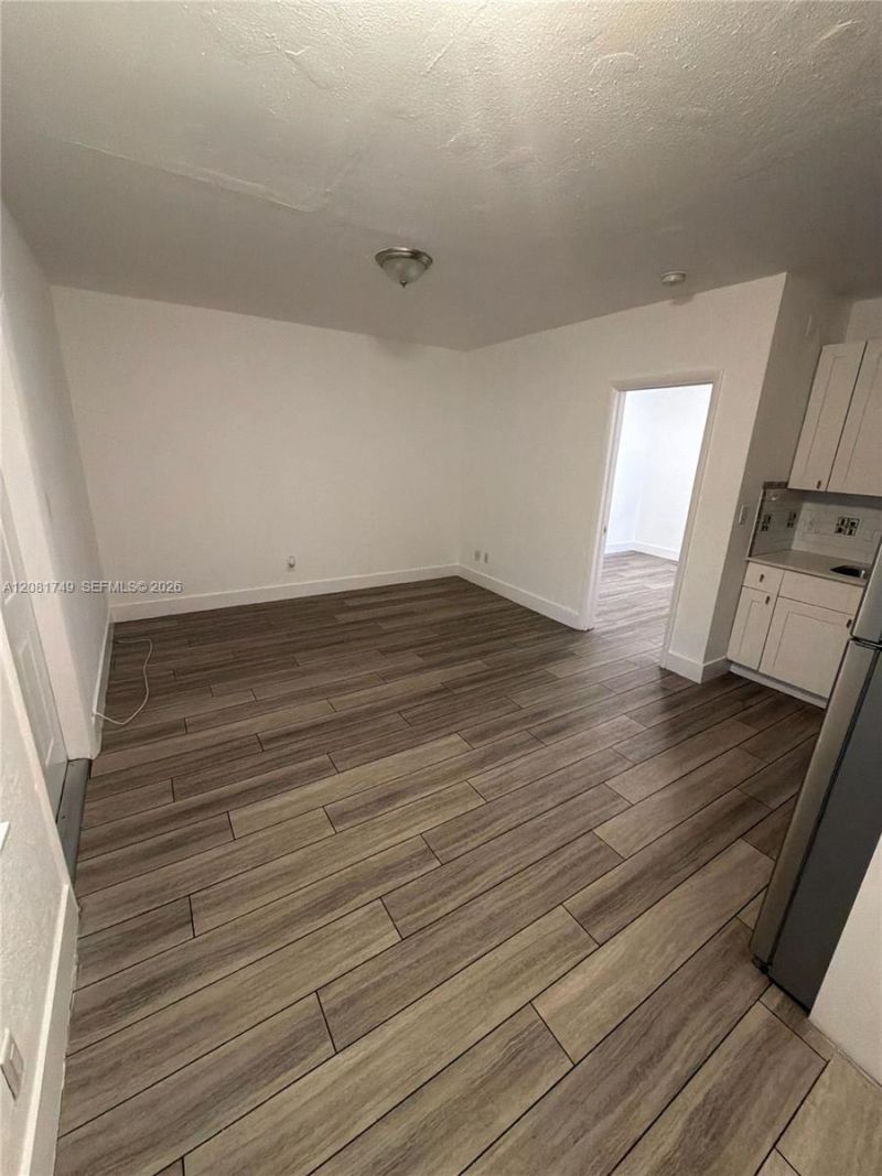 1145 NW 3rd St, Unit 3, Miami, FL 33128 Photo