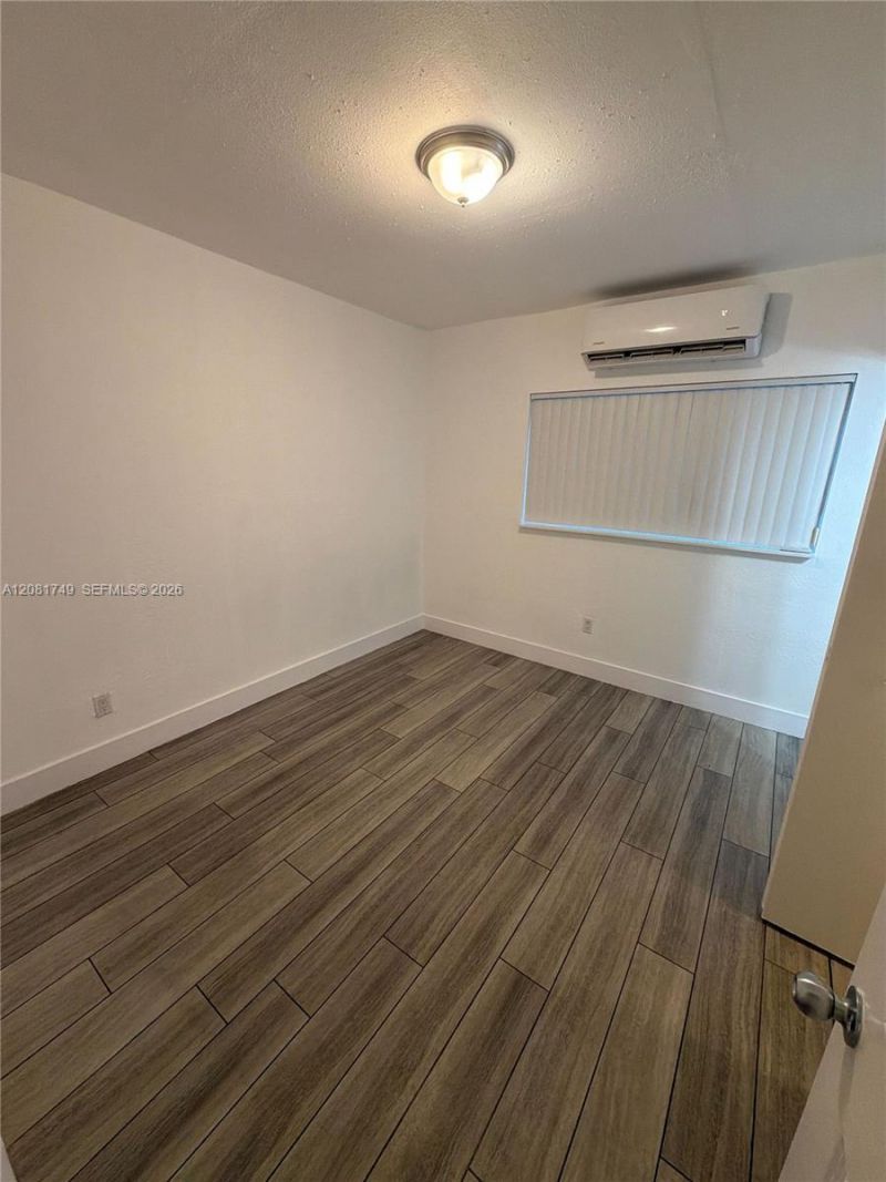 1145 NW 3rd St, Unit 3, Miami, FL 33128 Photo