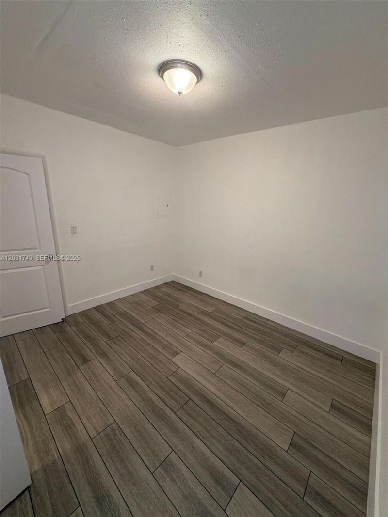 1145 NW 3rd St, Unit 3, Miami, FL 33128 Photo