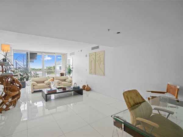 2155 Washington Ct, Unit 601, Miami Beach, FL 33139