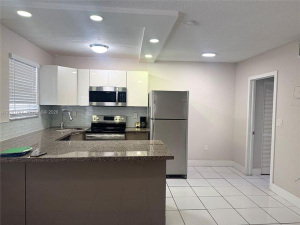 1975 NE 135th St , Unit 3E, North Miami, FL 33181
