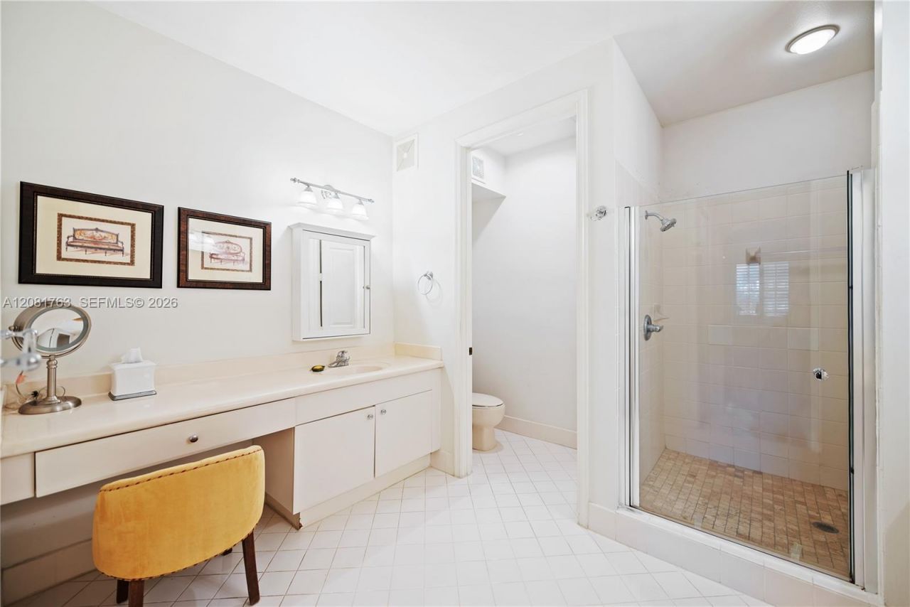 1634 Passion Vine Cir, Unit 31-2, Weston, FL 33326 Photo