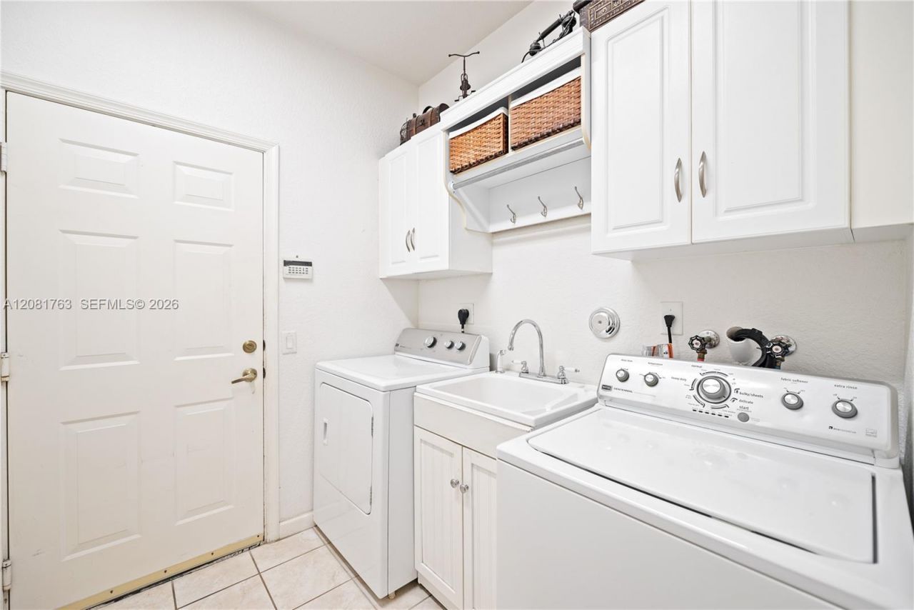 1634 Passion Vine Cir, Unit 31-2, Weston, FL 33326 Photo