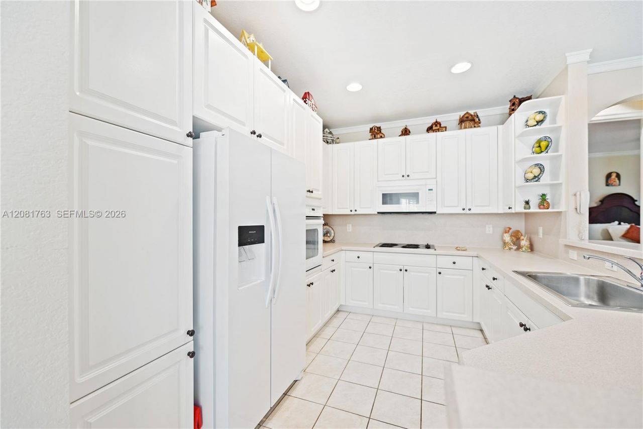 1634 Passion Vine Cir, Unit 31-2, Weston, FL 33326 Photo