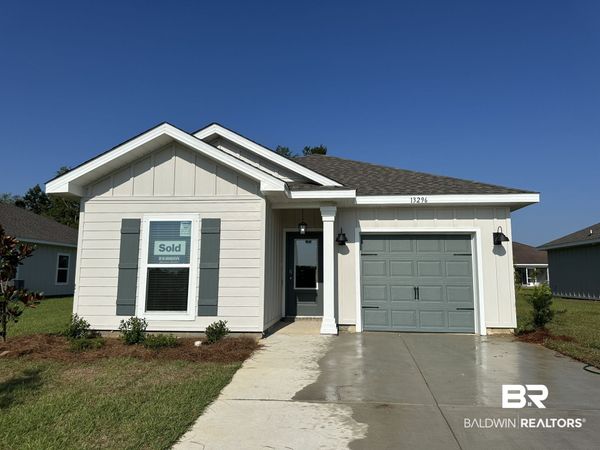 13296 Shea Cir, Foley, AL 36535