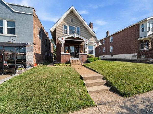 5347 Devonshire Avenue, St Louis, MO 63109