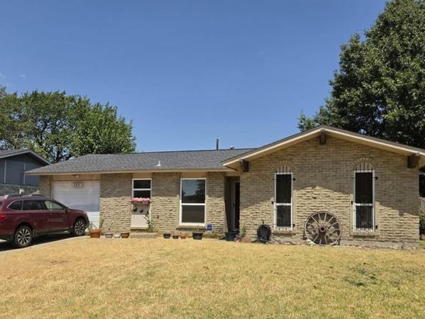 709 Shorecrest Drive, Garland, TX 75040