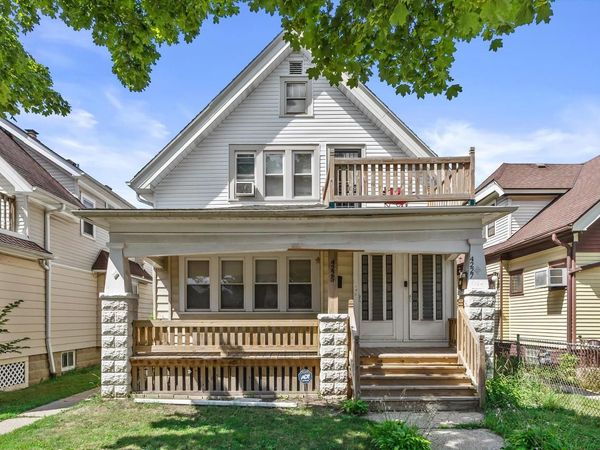 4225 N 26th STREET, Unit 4227, Milwaukee, WI 53209