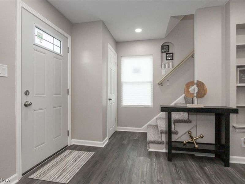 16811 Biltmore Avenue, Cleveland, OH 44128 Photo 3
