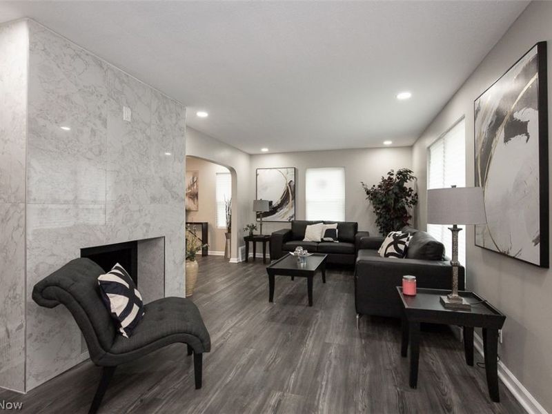 16811 Biltmore Avenue, Cleveland, OH 44128 Photo 6