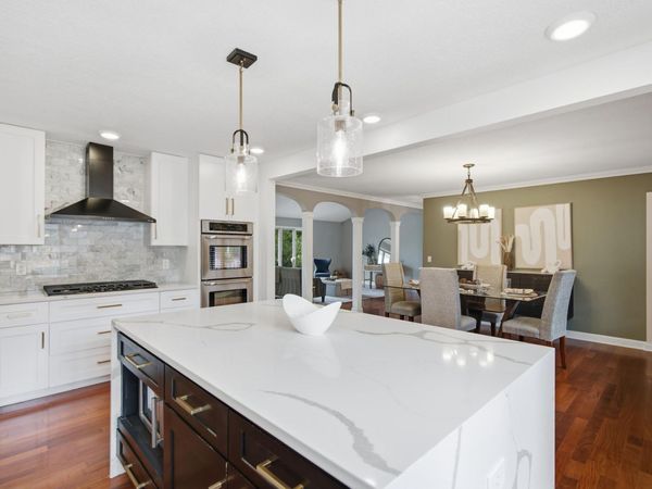 7001 Lanham Lane, Edina, MN 55439