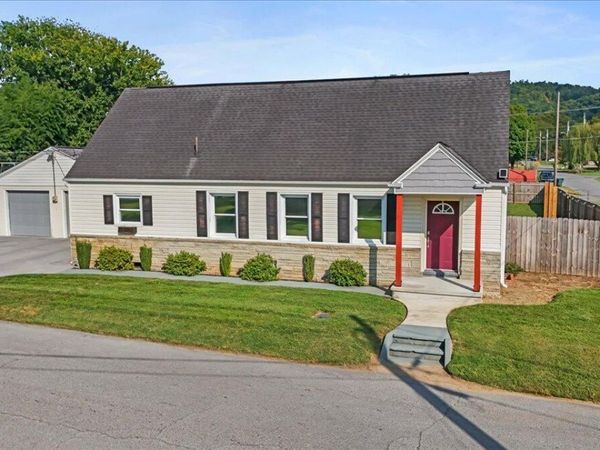 700 Willow Street, Elizabethton, TN 37643