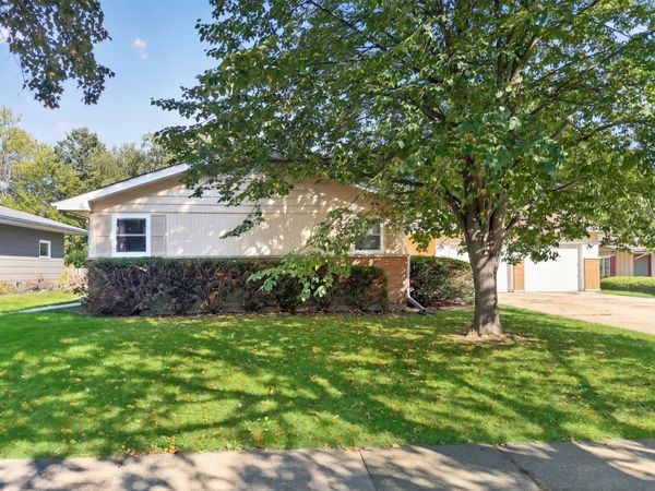 1616 Margaret Lane, DeKalb, IL 60115
