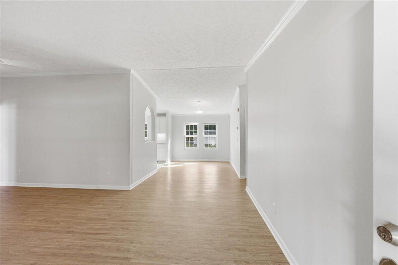 1301 Mill Creek Drive Photo 4