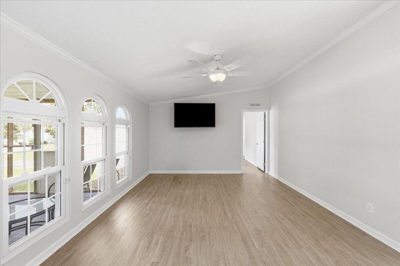 1301 Mill Creek Drive Photo 5