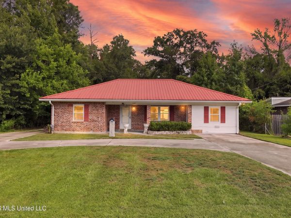 1102 Jackson Landing Road, Picayune, MS 39466