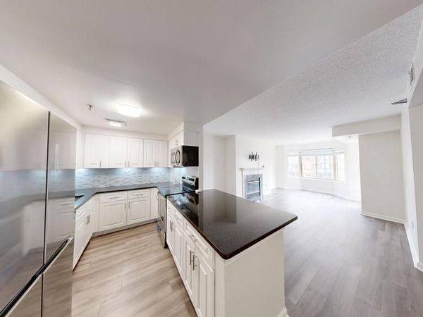 22 COURTHOUSE SQUARE, Unit 402, ROCKVILLE, MD 20850