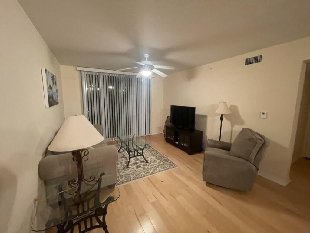 712 Villa Circle, Boynton Beach, FL 33435 Photo