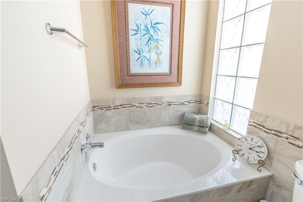 8556 Alessandria Ct , Naples, FL 34114 Photo