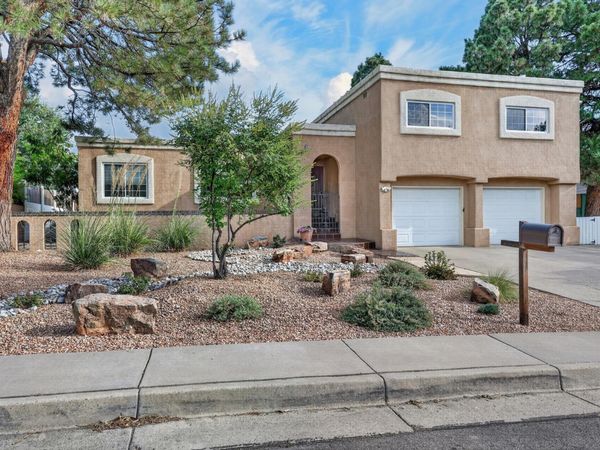 7916 Charger Trail NE, Albuquerque, NM 87109