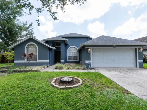 16505 LAKE HEATHER DRIVE , TAMPA, FL 33618