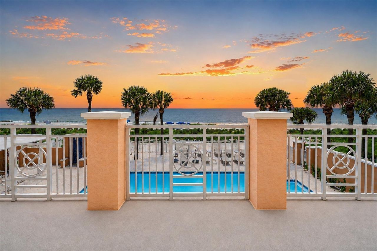 15208 Gulf Boulevard, Unit 404, Madeira Beach, FL 33708 Photo