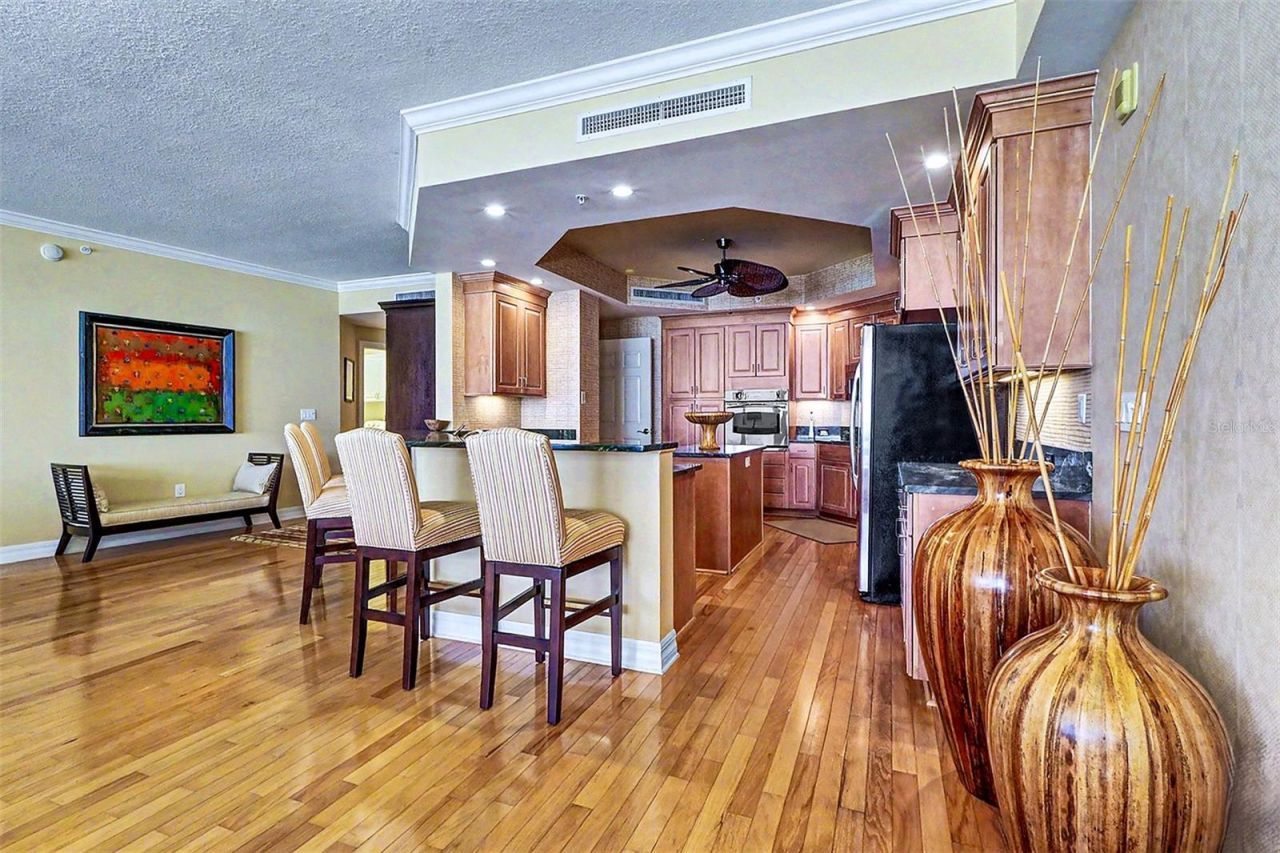 15208 Gulf Boulevard, Unit 404, Madeira Beach, FL 33708 Photo