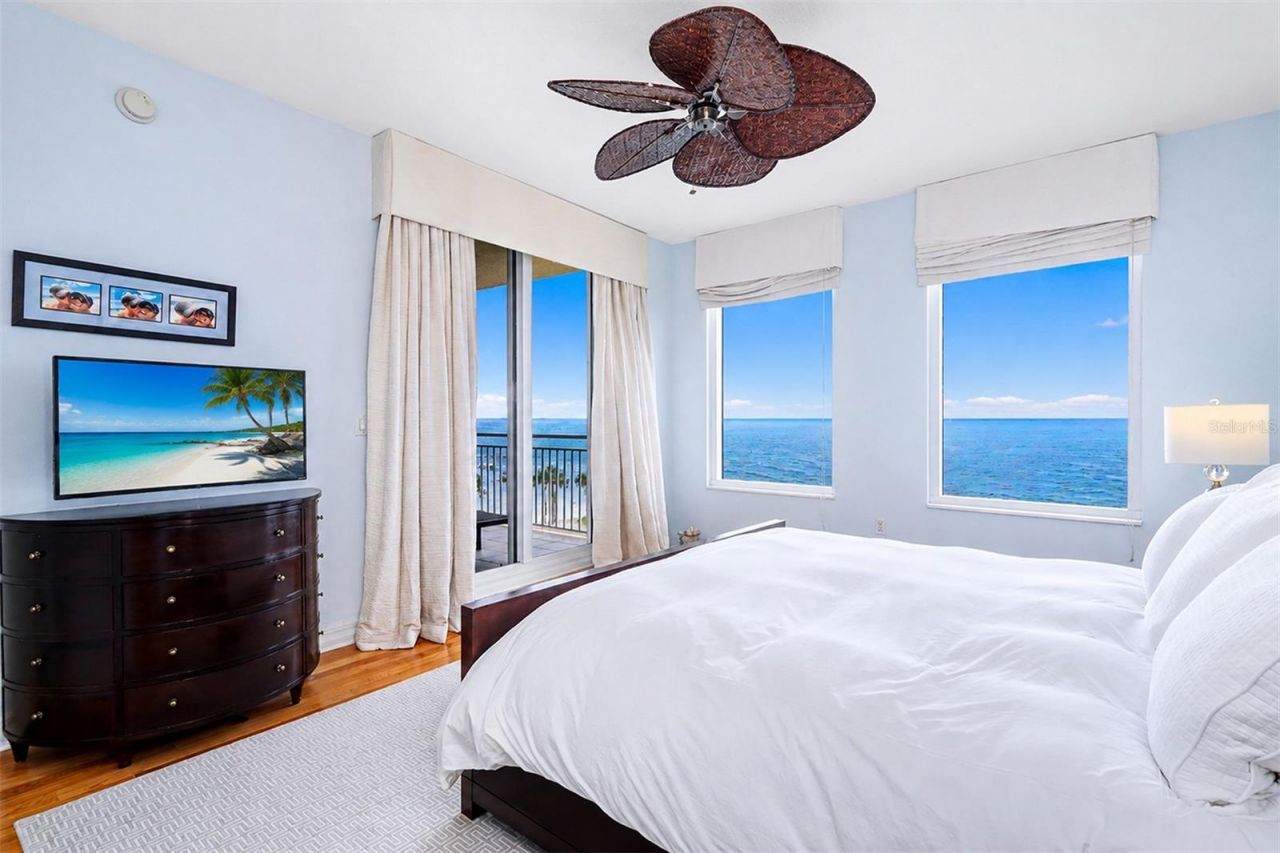 15208 Gulf Boulevard, Unit 404, Madeira Beach, FL 33708 Photo
