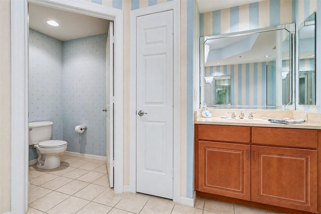 15208 Gulf Boulevard, Unit 404, Madeira Beach, FL 33708 Photo