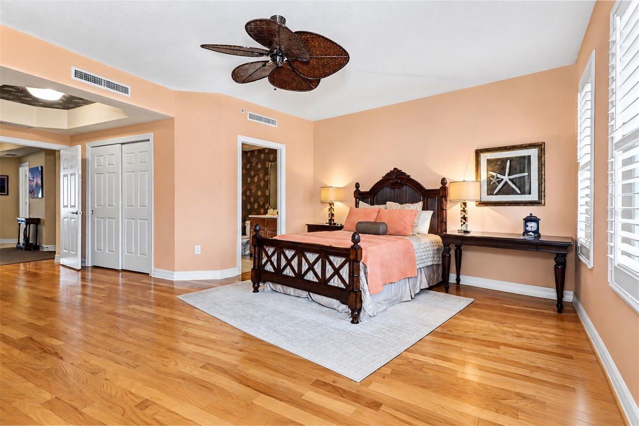 15208 Gulf Boulevard, Unit 404, Madeira Beach, FL 33708 Photo