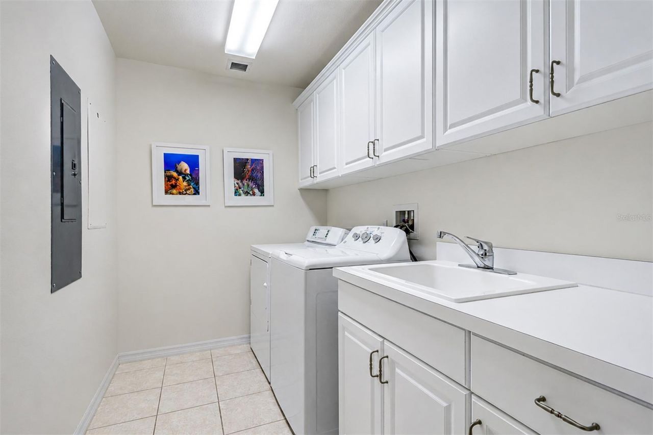 15208 Gulf Boulevard, Unit 404, Madeira Beach, FL 33708 Photo