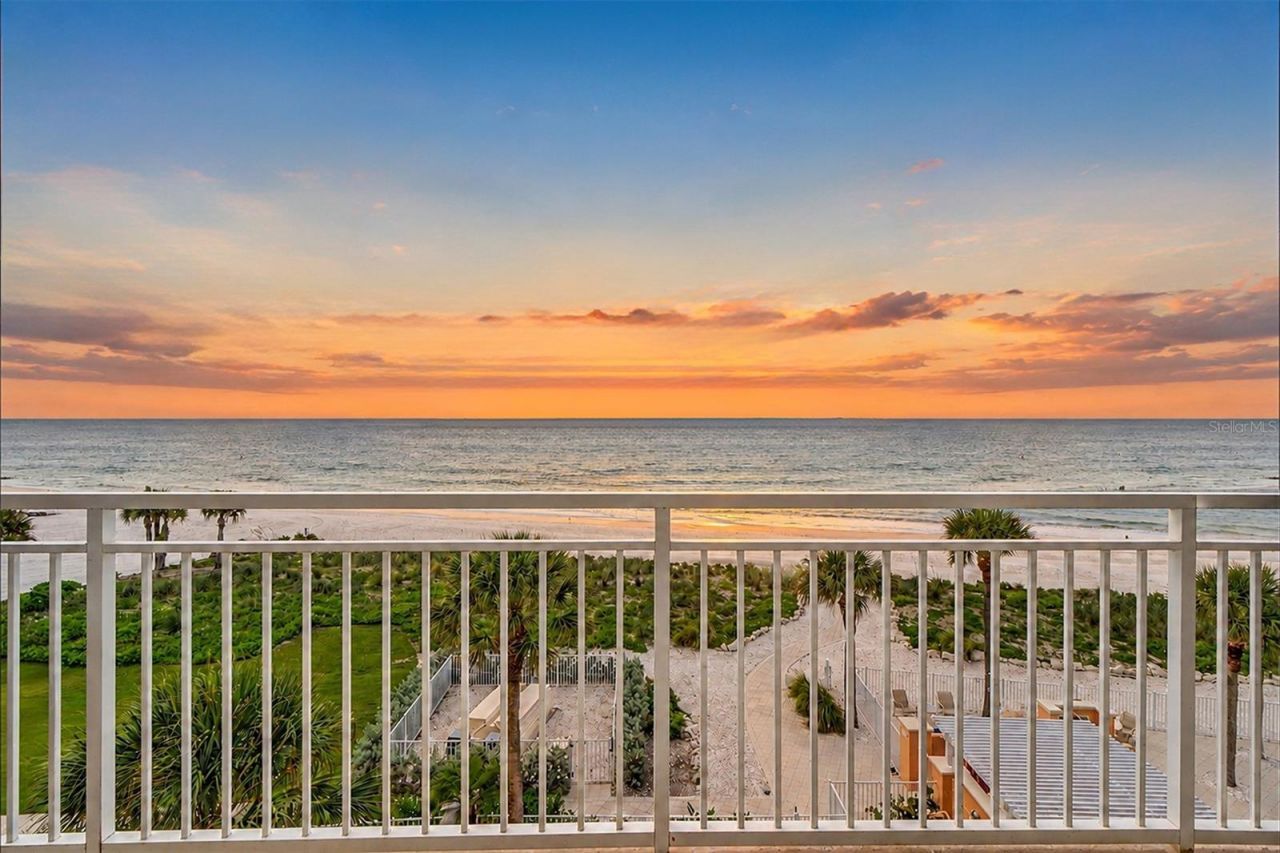 15208 Gulf Boulevard, Unit 404, Madeira Beach, FL 33708 Photo