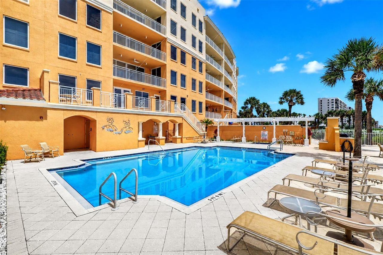 15208 Gulf Boulevard, Unit 404, Madeira Beach, FL 33708 Photo