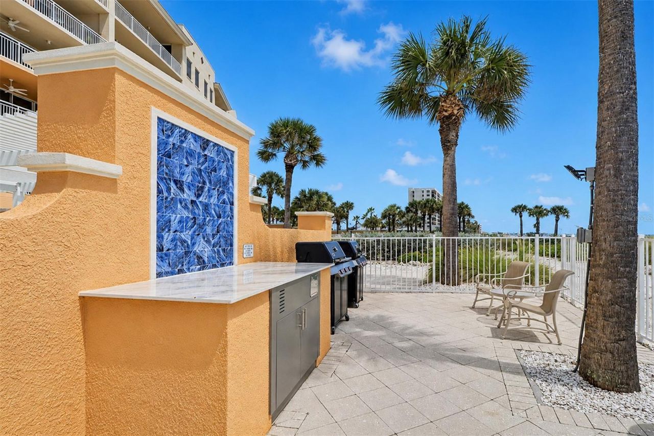 15208 Gulf Boulevard, Unit 404, Madeira Beach, FL 33708 Photo