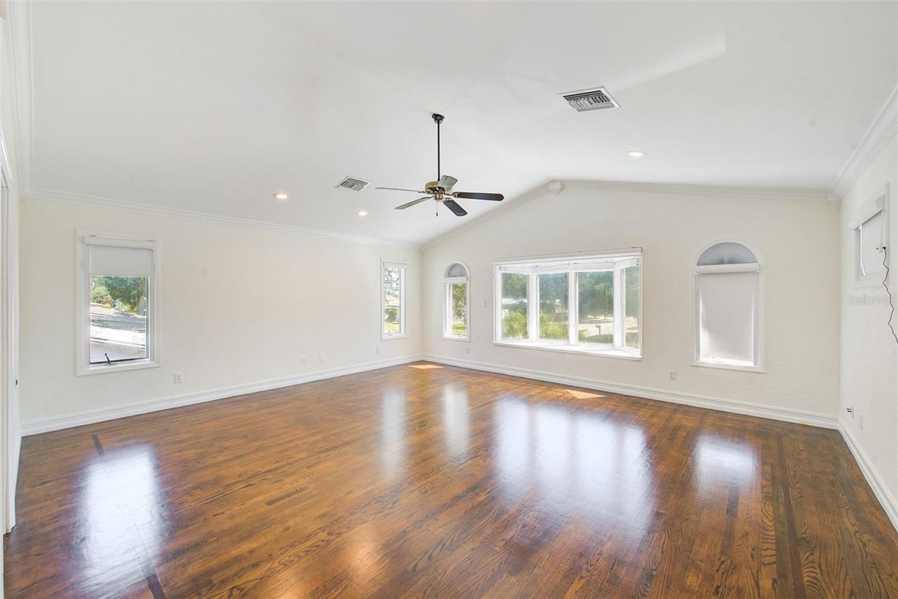 812 Willowbranch Avenue, Clearwater, FL 33764 Photo