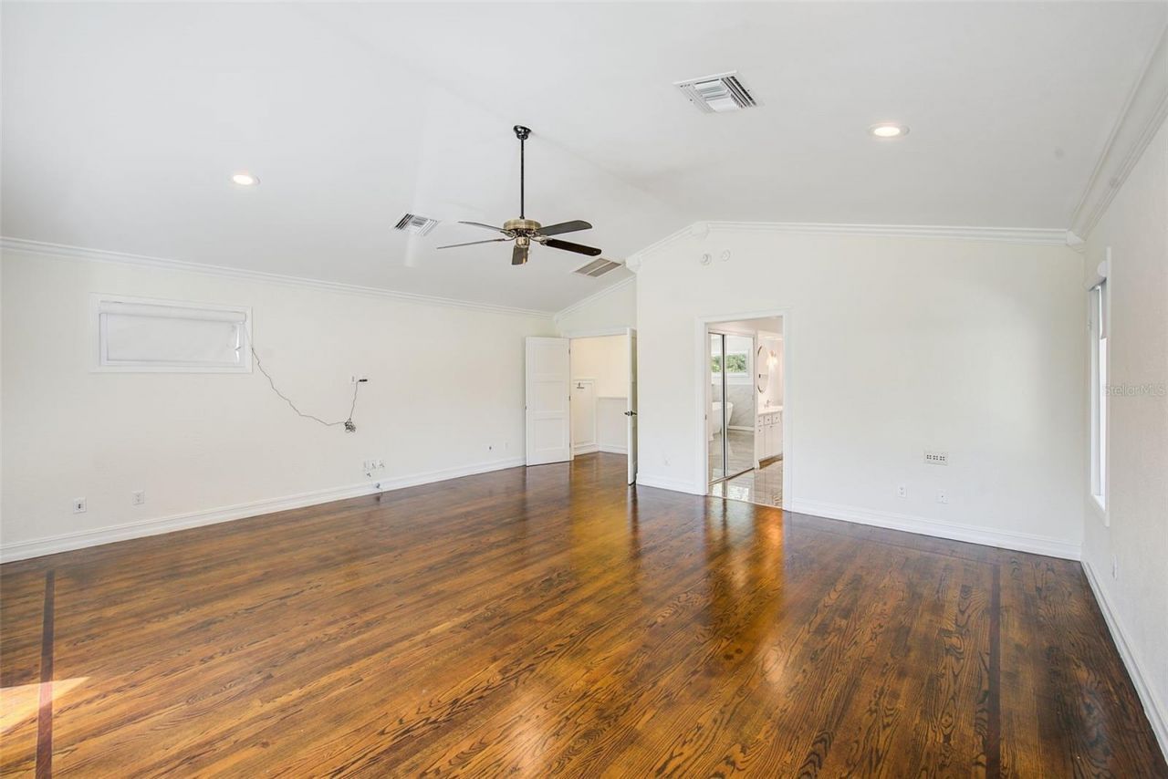 812 Willowbranch Avenue, Clearwater, FL 33764 Photo