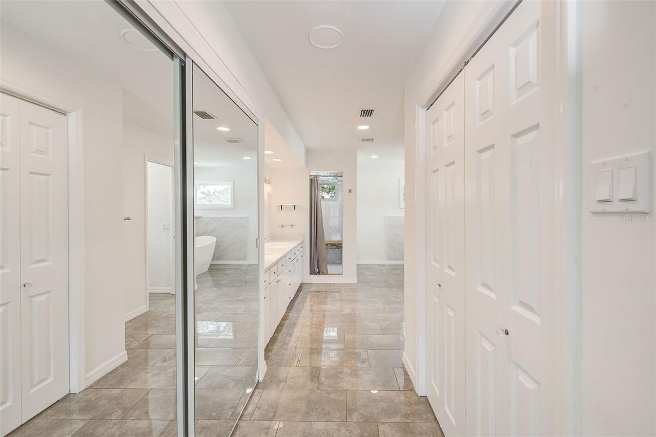 812 Willowbranch Avenue, Clearwater, FL 33764 Photo