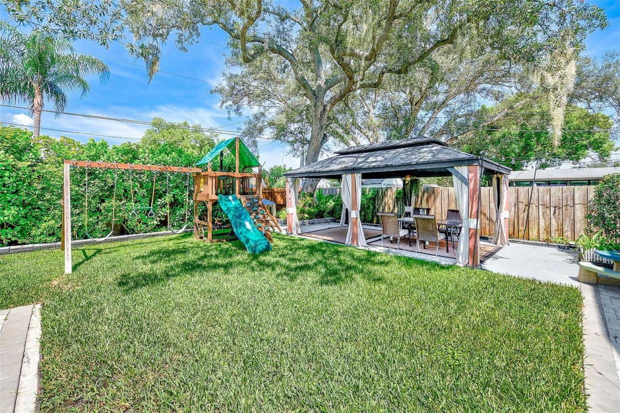 812 Willowbranch Avenue, Clearwater, FL 33764 Photo