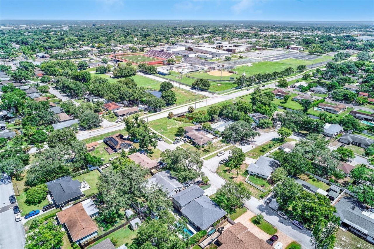 812 Willowbranch Avenue, Clearwater, FL 33764 Photo