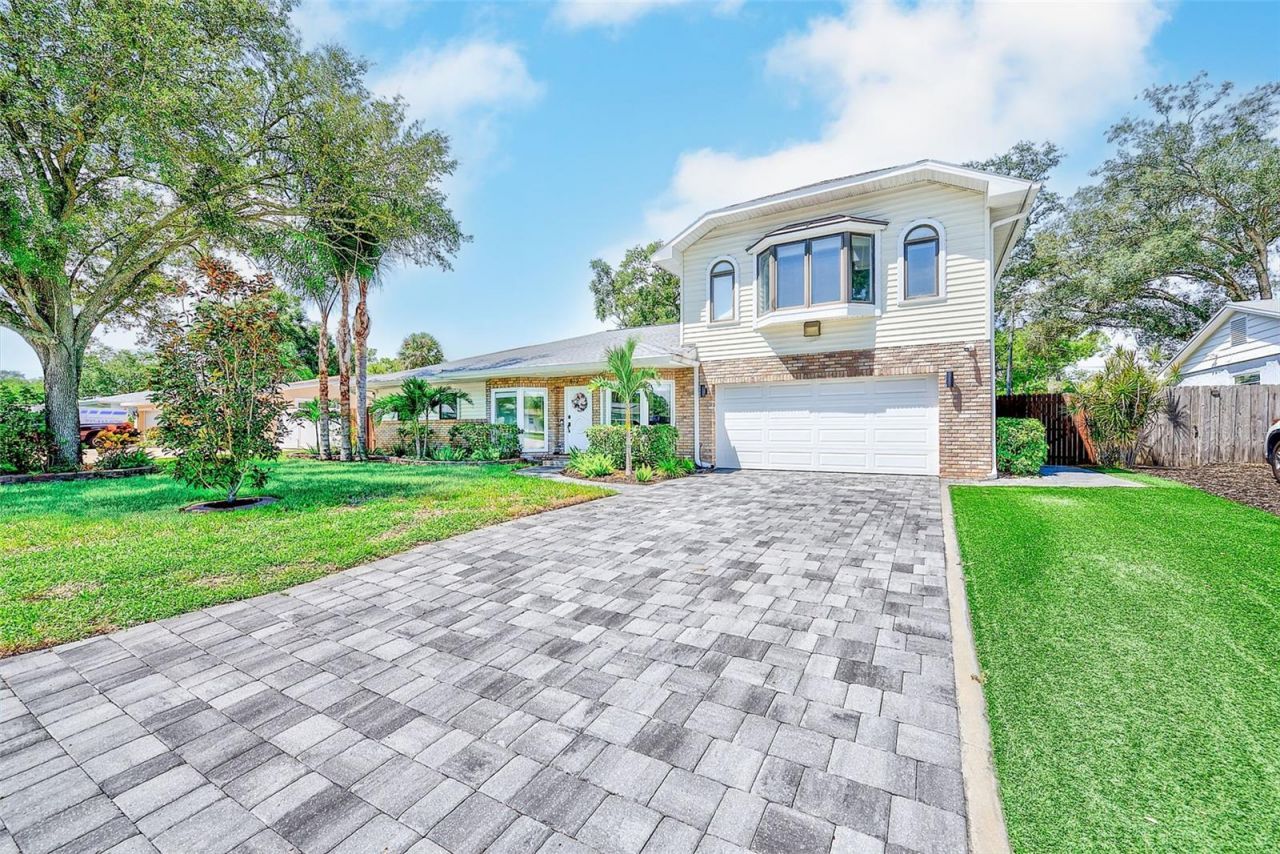 812 Willowbranch Avenue, Clearwater, FL 33764 Photo