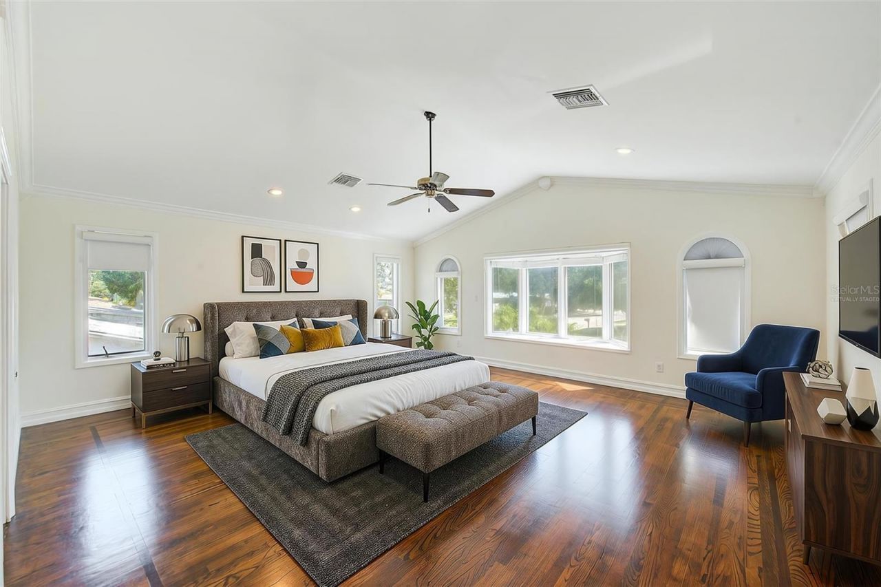 812 Willowbranch Avenue, Clearwater, FL 33764 Photo