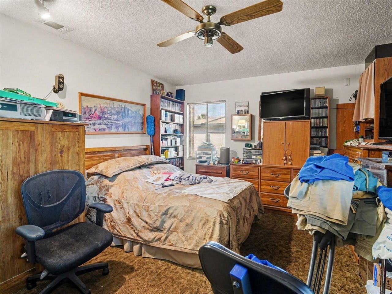 1117 68th Avenue Drive W, Bradenton, FL 34207 Photo